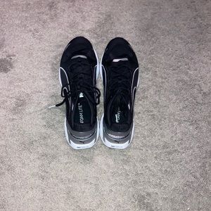Black puma size 10 shoes